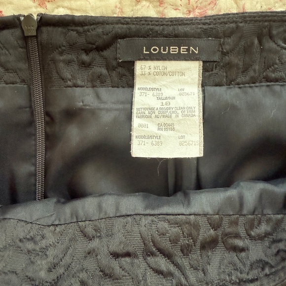 Louben skirt, size 10, black, embossed fabric, very elegant - Picture 3 of 5